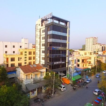 Silver City Hotel Mandalaj Zewnętrze zdjęcie
