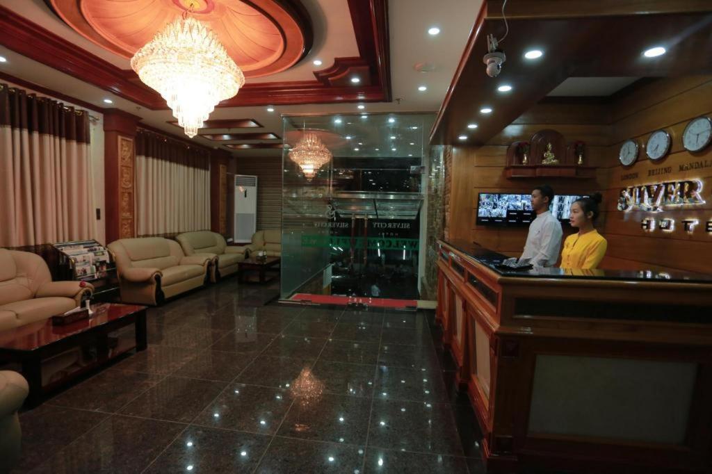 Silver City Hotel Mandalaj Zewnętrze zdjęcie